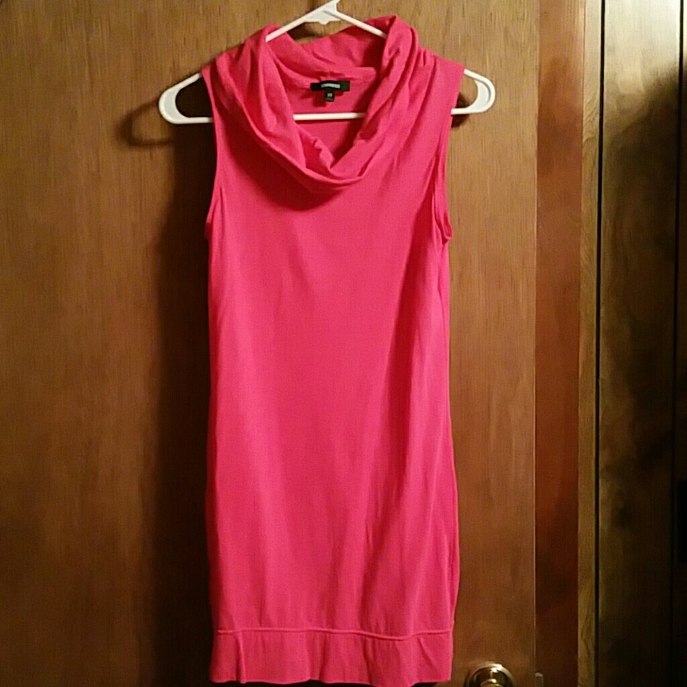 🌟 Spectacular Express Cowl Neck Dress